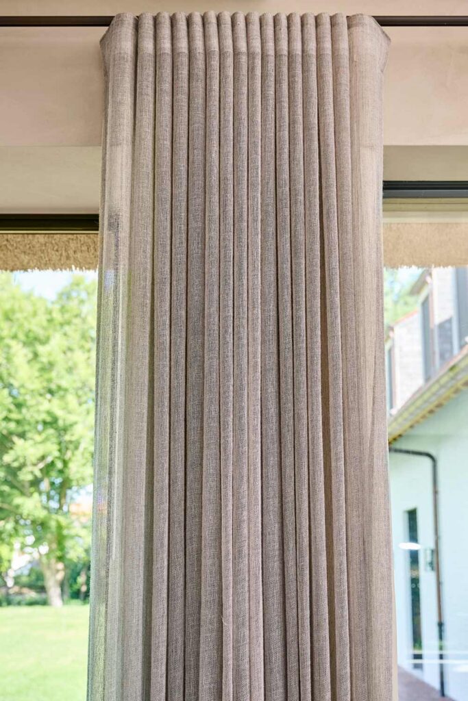 Raamdecoratie villa groene rand brussel tende fleurinck